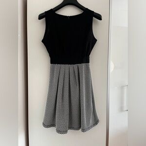 Black and White Sleeveless Dress